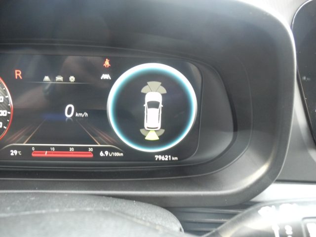 HYUNDAI Bayon usata, con Autoradio digitale
