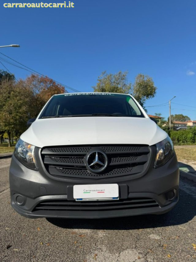 MERCEDES-BENZ Vito usata, con Autoradio