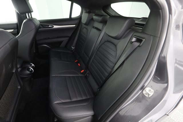 ALFA ROMEO Stelvio usata 3