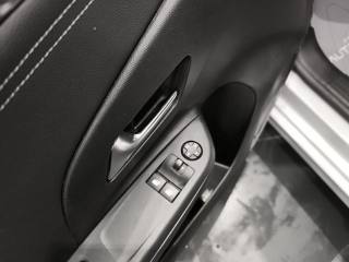OPEL Corsa usata, con Climatizzatore