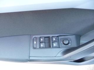 SEAT Arona usata, con Autoradio