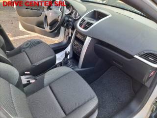 PEUGEOT 207 usata, con Controllo trazione