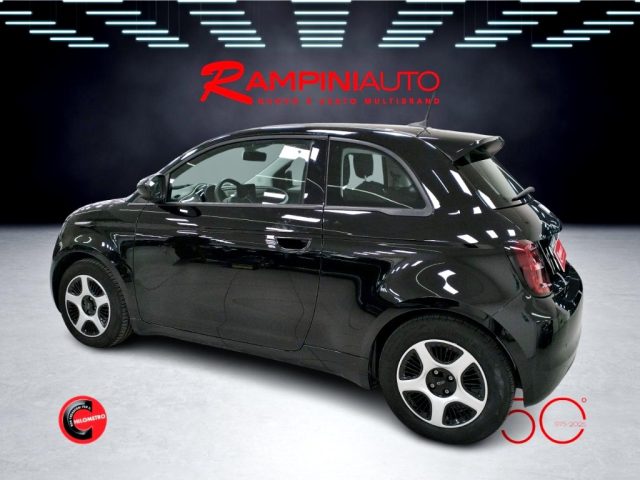 FIAT 500e usata 11