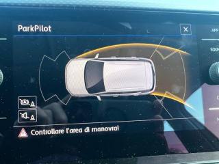VOLKSWAGEN T-Cross usata, con Sedile posteriore sdoppiato