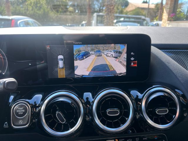 MERCEDES-BENZ GLA 200 usata, con Cronologia tagliandi