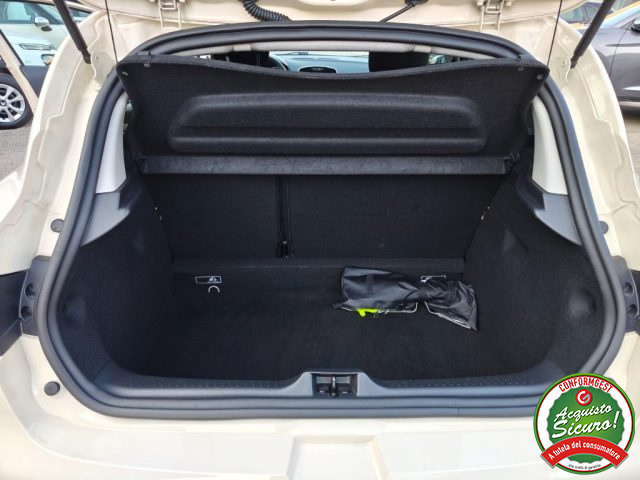 RENAULT Clio usata, con Sedile posteriore sdoppiato