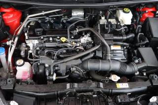 TOYOTA Yaris usata, con Blind spot monitor