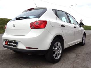SEAT Ibiza usata, con Autoradio