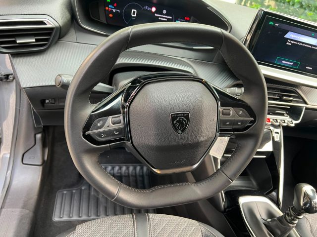 PEUGEOT 208 usata 11