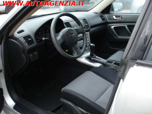 SUBARU Legacy usata 11