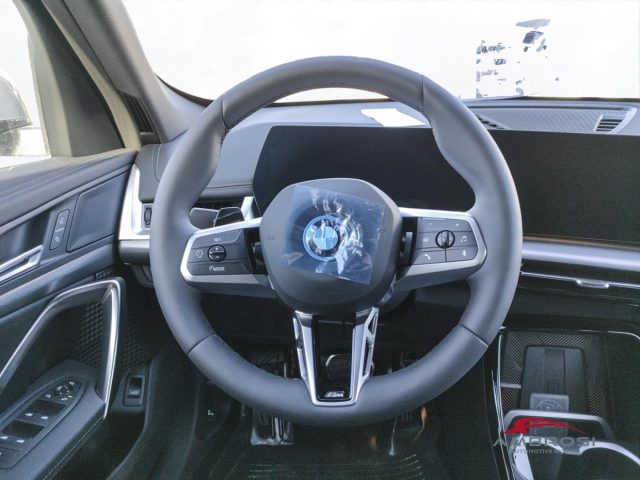 BMW iX1 usata 9