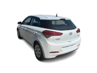 HYUNDAI i20 usata, con Airbag laterali