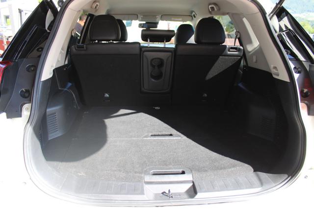 NISSAN X-Trail usata, con Fari Xenon