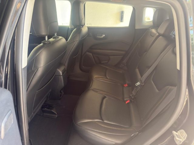 JEEP Compass usata, con Sedile posteriore sdoppiato