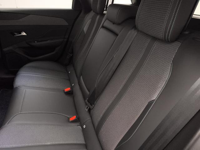 PEUGEOT 308 usata, con Volante in pelle