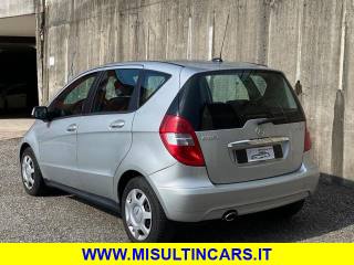 MERCEDES-BENZ A 180 usata, con Autoradio