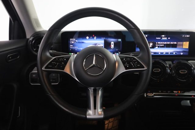 MERCEDES-BENZ A 180 usata 4