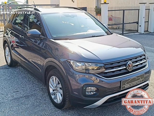 VOLKSWAGEN T-Cross usata, con USB