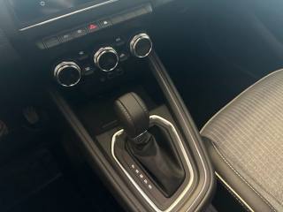 RENAULT Clio usata, con USB