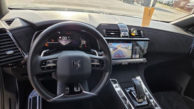 DS AUTOMOBILES DS 7 usata, con Sistema di navigazione