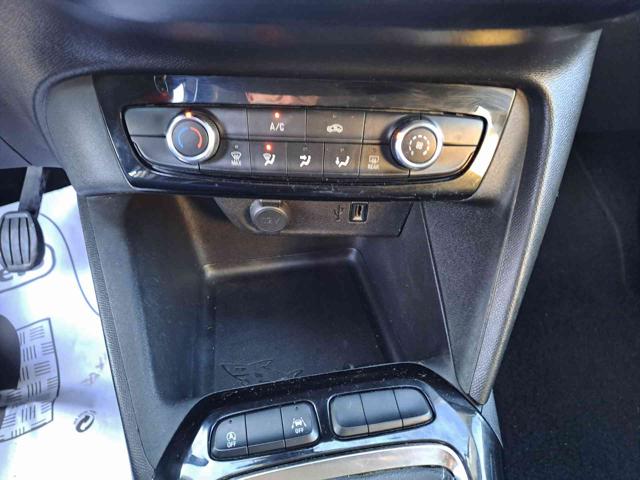 OPEL Corsa usata, con Autoradio digitale