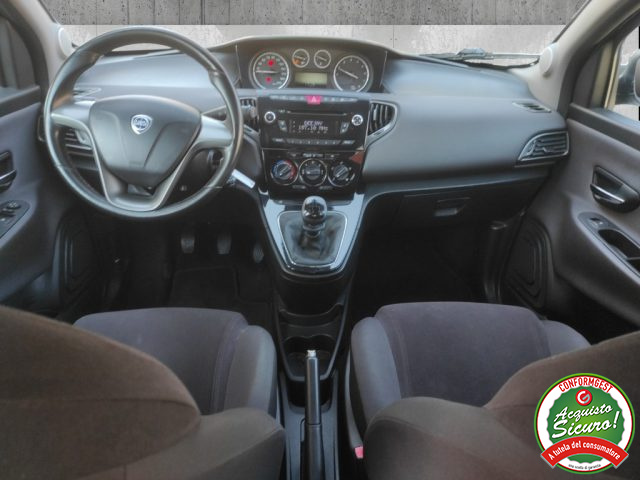 LANCIA Ypsilon usata 11