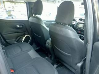 JEEP Renegade usata, con USB