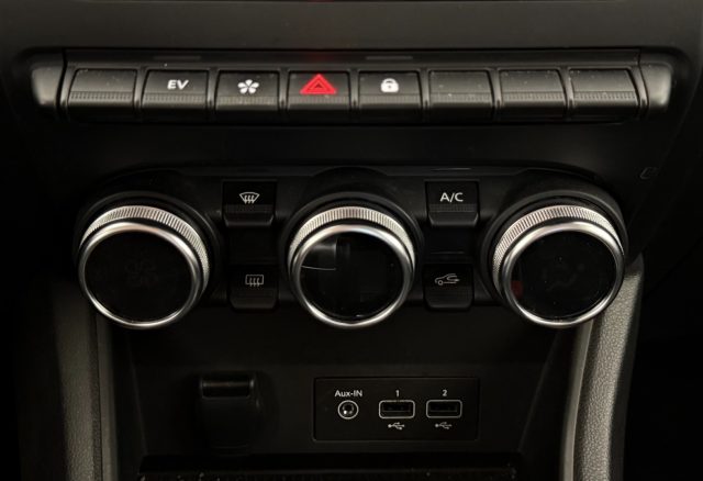 RENAULT Captur usata 13