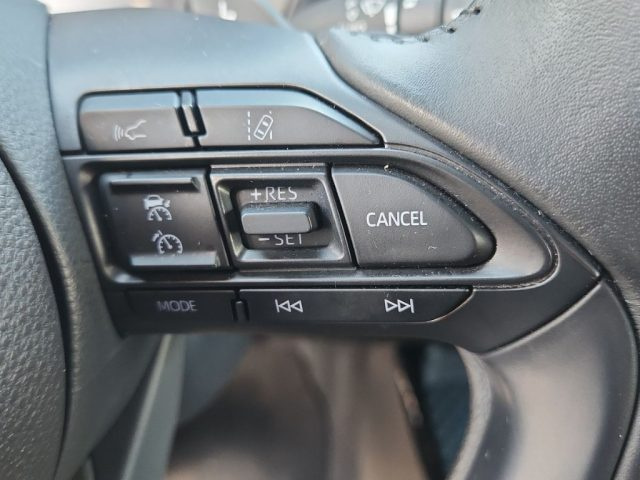 TOYOTA Aygo X usata, con Airbag testa