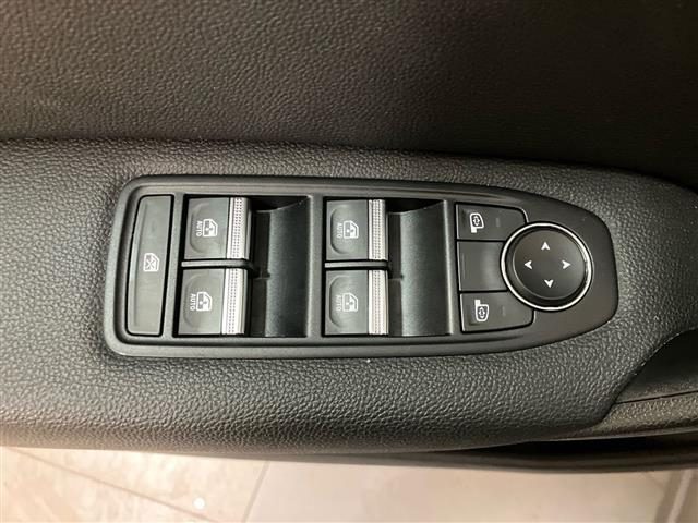 RENAULT Captur usata 24