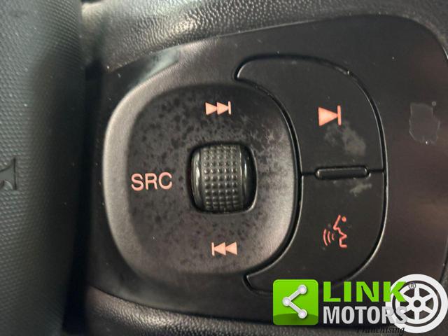 FIAT 500L usata, con USB