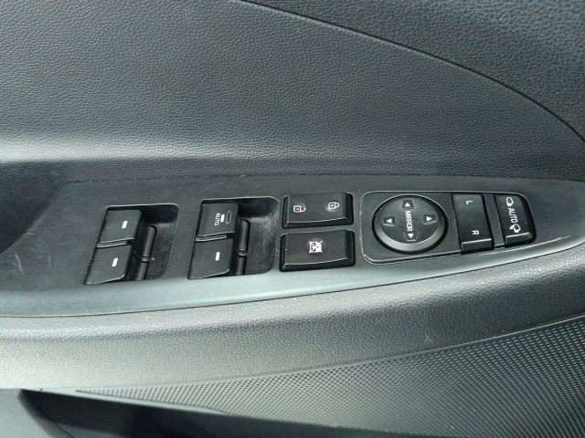 HYUNDAI Tucson usata, con Specchietti laterali elettrici