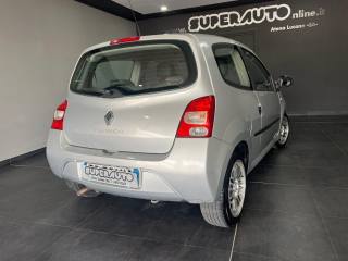 RENAULT Twingo usata, con Autoradio