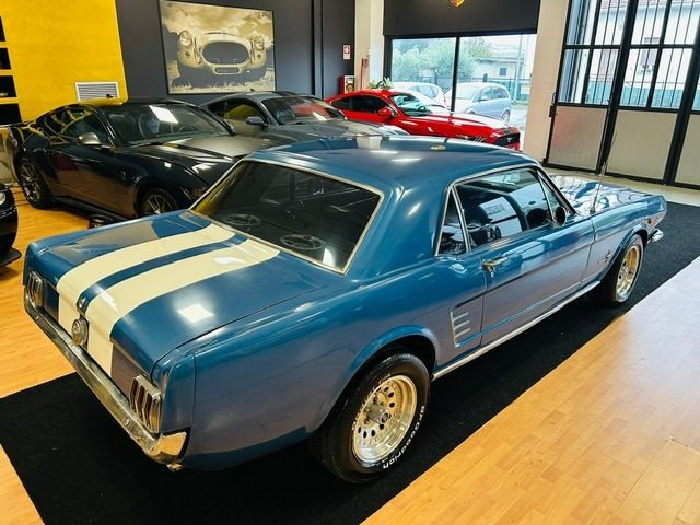 FORD Mustang usata 9