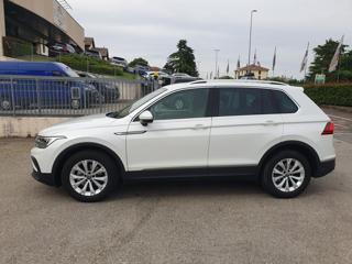 VOLKSWAGEN Tiguan usata, con Airbag laterali