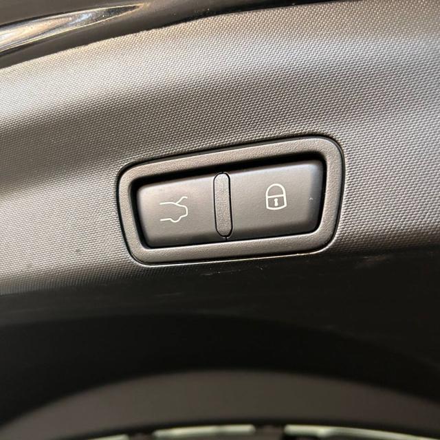 ALFA ROMEO Stelvio usata, con Cerchi in lega