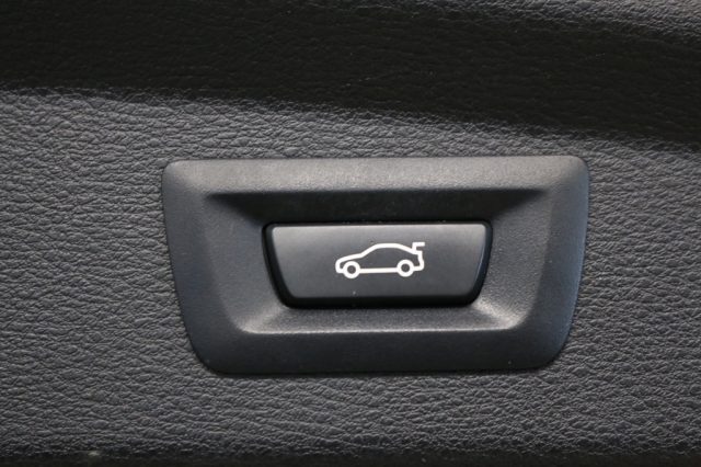 BMW X2 usata, con Sensori di parcheggio posteriori