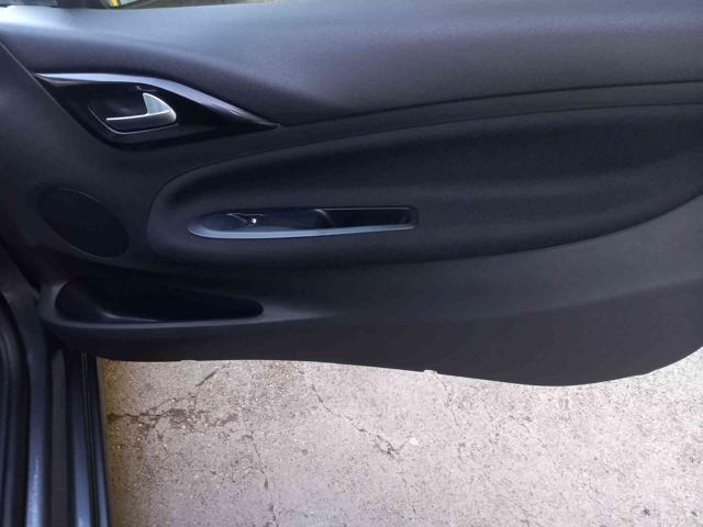 DS AUTOMOBILES DS 3 usata, con Servosterzo