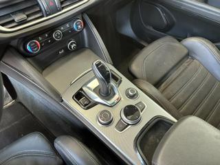 ALFA ROMEO Stelvio usata, con Park Distance Control