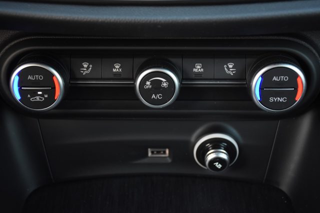 ALFA ROMEO Stelvio usata, con Sistema di navigazione