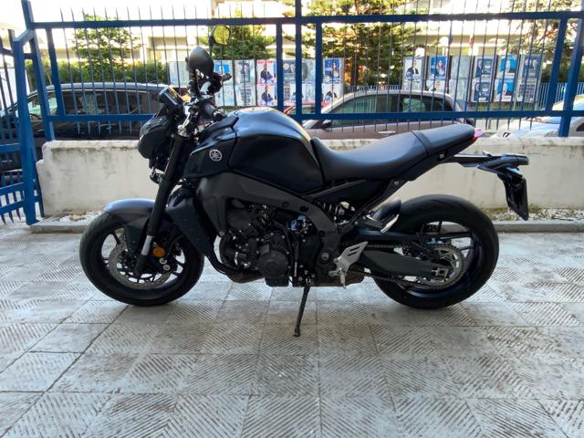 YAMAHA MT-09 usata 3