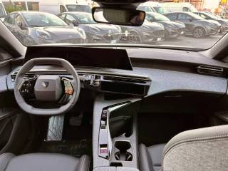 PEUGEOT 3008 usata, con Chiusura centralizzata