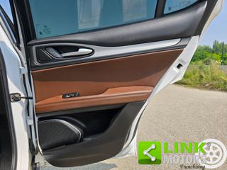 ALFA ROMEO Stelvio usata, con Volante multifunzione