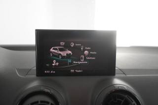 AUDI Q2 usata 13