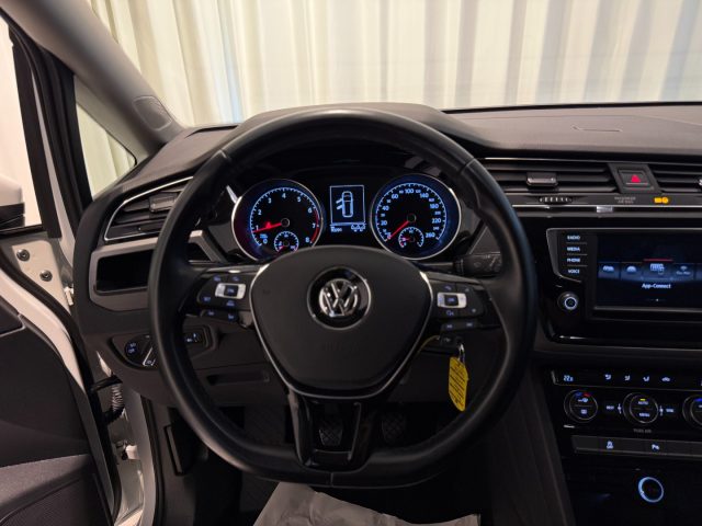 VOLKSWAGEN Touran usata, con Boardcomputer