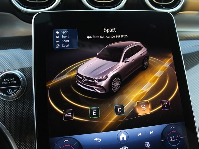 MERCEDES-BENZ GLC 220 usata, con Volante in pelle