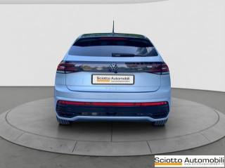 VOLKSWAGEN Taigo usata, con Autoradio