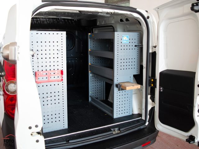 OPEL Combo usata 12