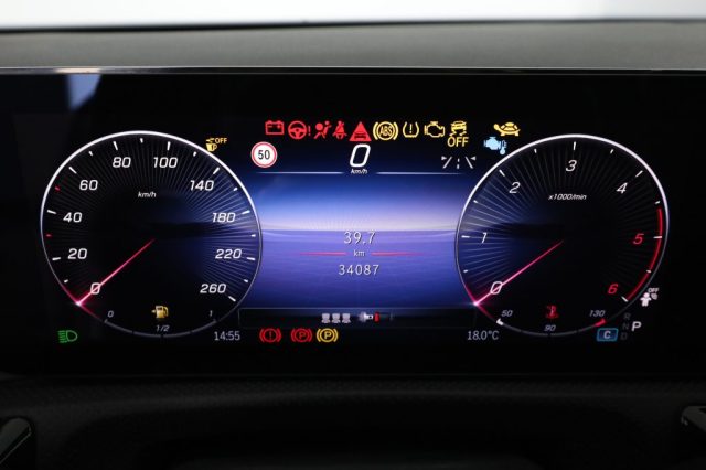 MERCEDES-BENZ A 180 usata 6