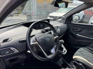 LANCIA Ypsilon usata, con Controllo trazione